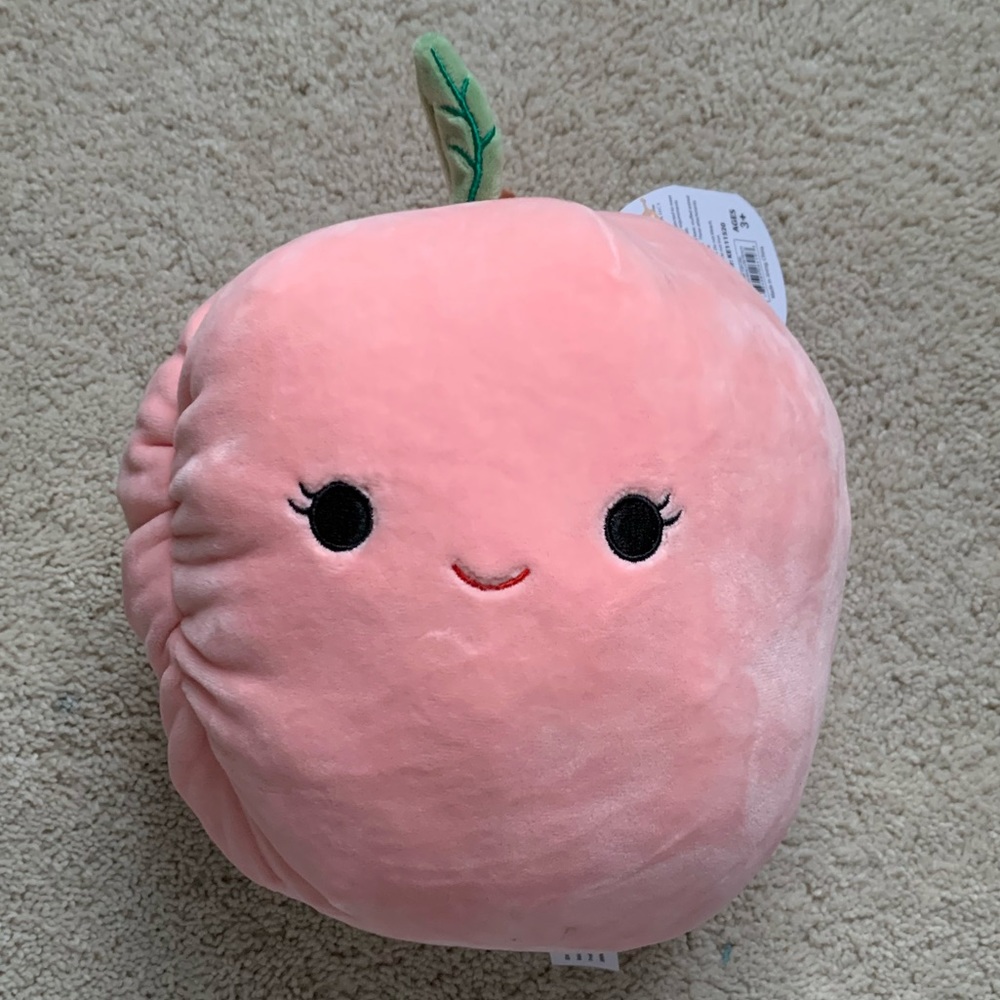 Phyllis the Peach Squishmallow